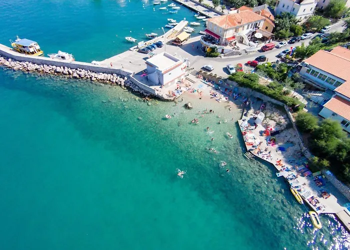 With Parking Space Silo, Krk - 18729 Appartamento